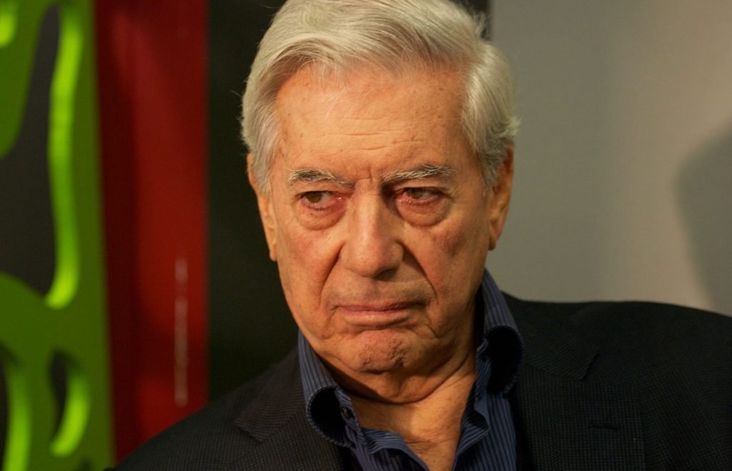 Lajmi i rremë që ndryshoi Amerikën Latine, Mario Vargas Llosa: Më të mirët i qëndrojnë larg politikës