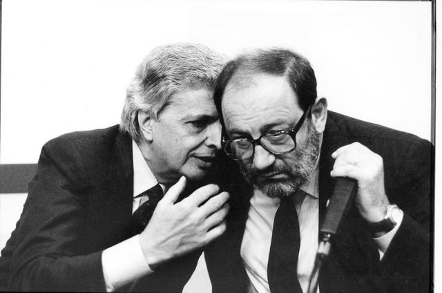 Kur Umberto Eco krijonte bibliotekën personale me 35 mijë libra